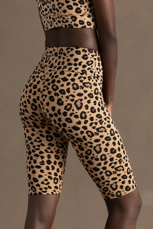 Hey Honey Yoga - Long Biker Leo Biscuit - Miss Salsa