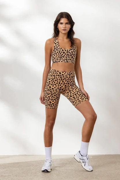 Hey Honey Yoga - Biker Leo Biscuit - Miss Salsa