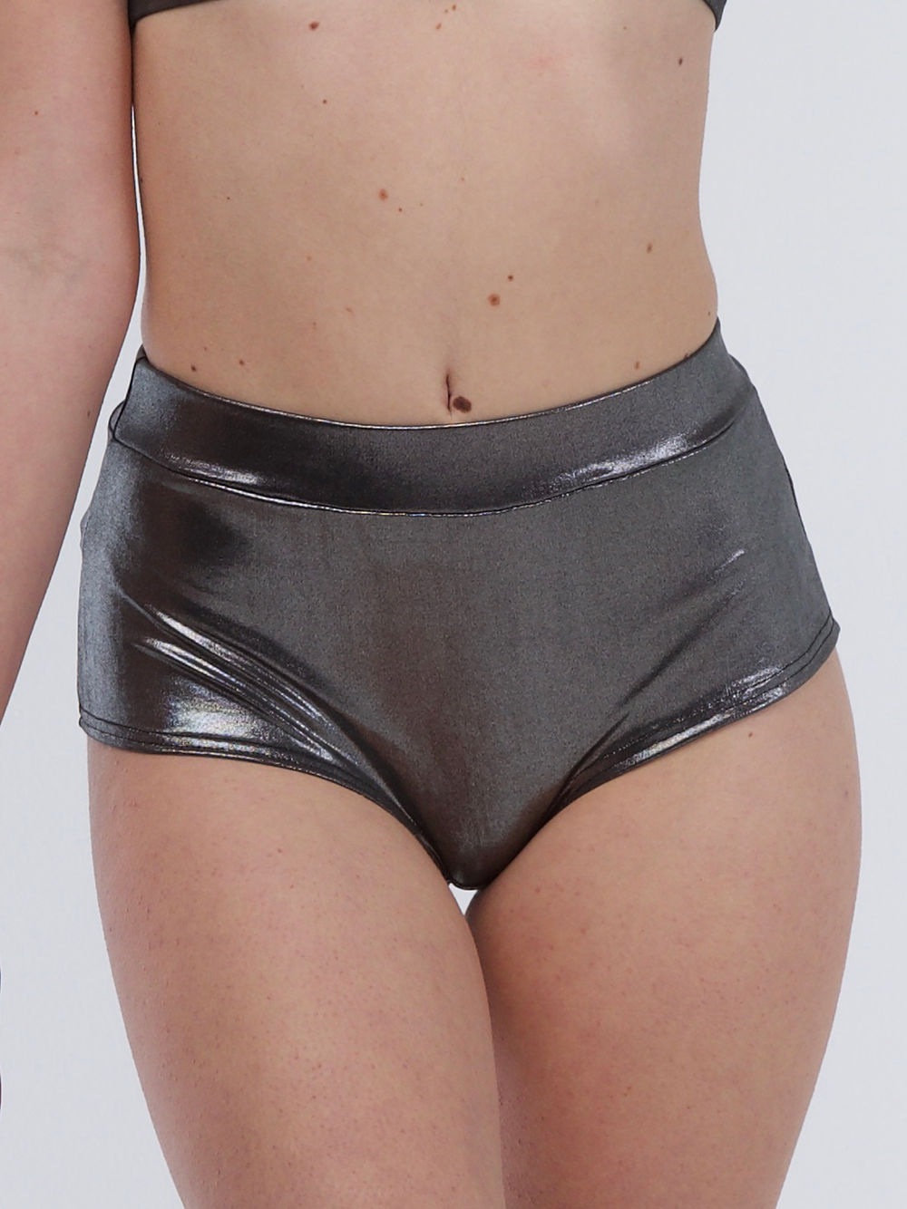 KNICKERS IN LAMINATED FABRIC