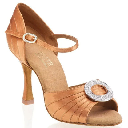 Elite Cleopatra 048 - Miss Salsa