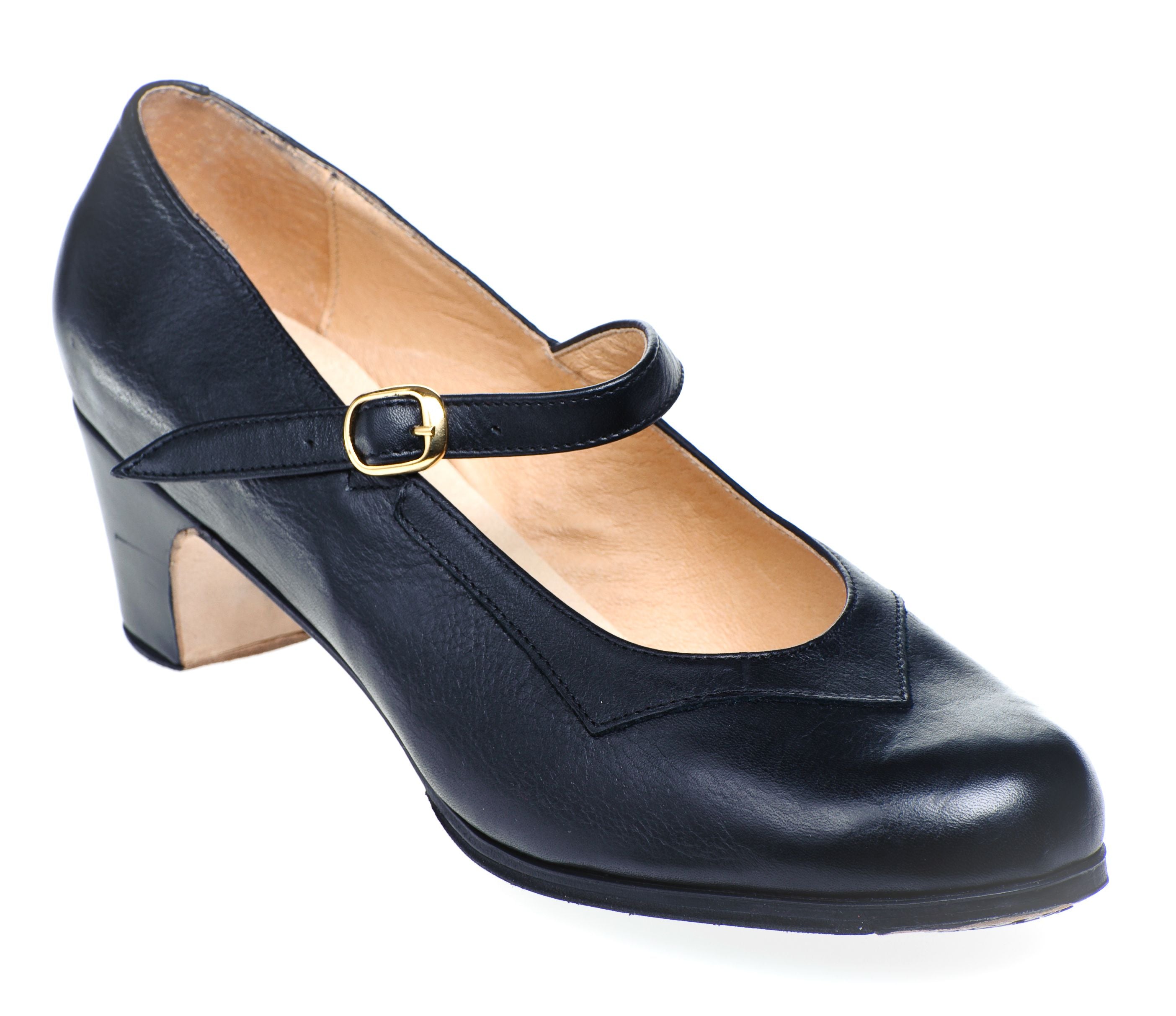 Rummos Flamenco R051 black dance shoe with ankle strap, designed for comfort and authentic sound in Flamenco dancing.