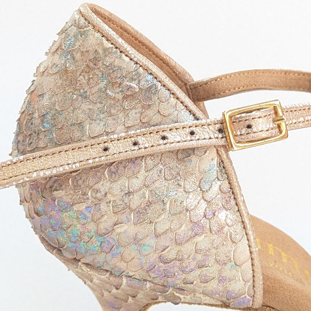 Close-up of Rummos R383 715-292 Latin dance shoe featuring shimmering fantasy leather and elegant strap design.