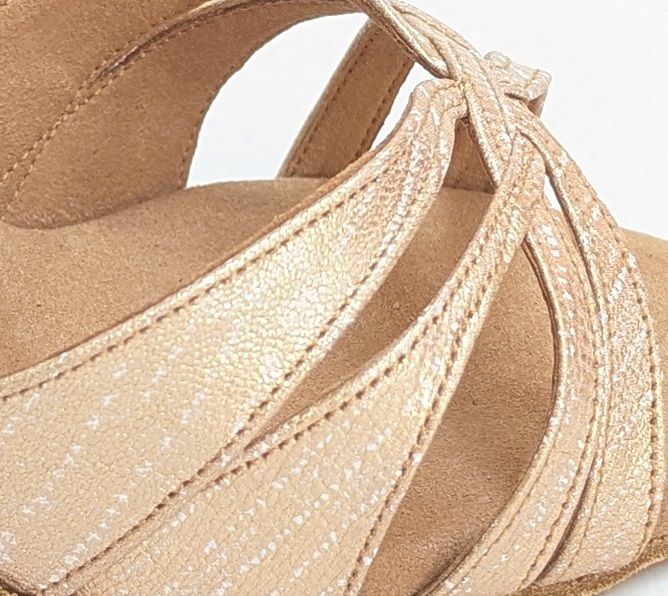 Close-up of Rummos R383 715-292 Latin dance shoe showcasing soft fantasy leather and stylish strap design.