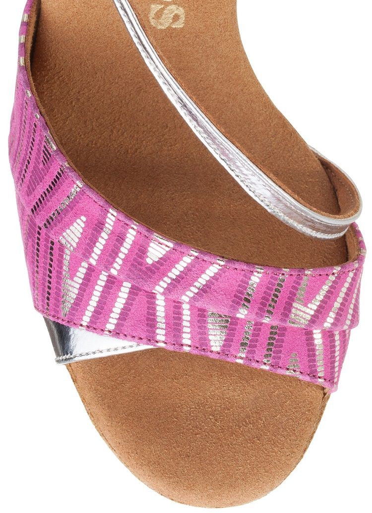 Top view of Rummos R304-272-009 pink Latin sandal with metallic accents and soft cork footbed for comfort.