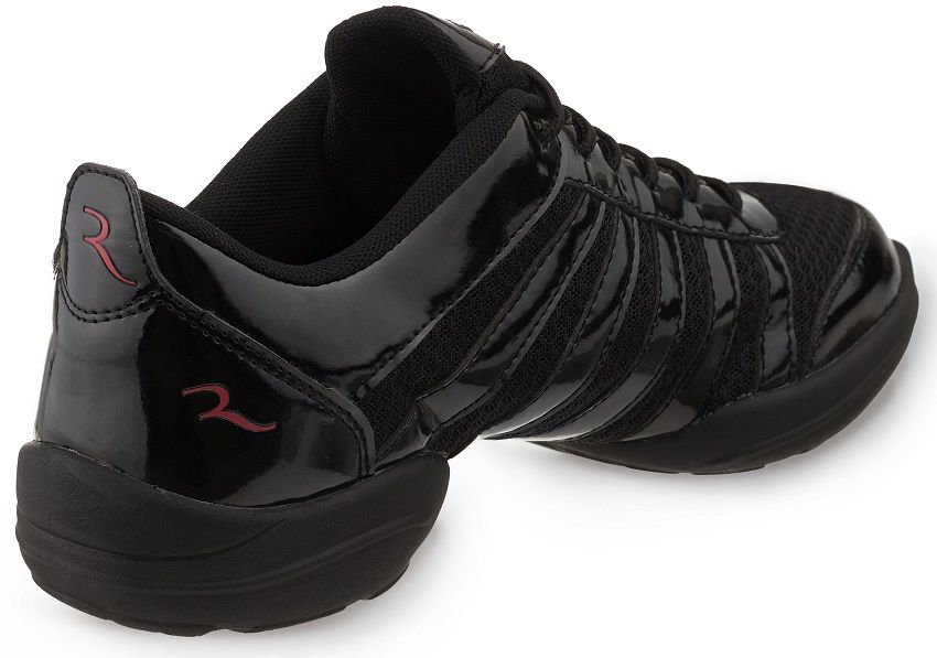 Rummos RS05 Black shoes showcasing sleek design and responsive cushioning for optimal comfort and performance.