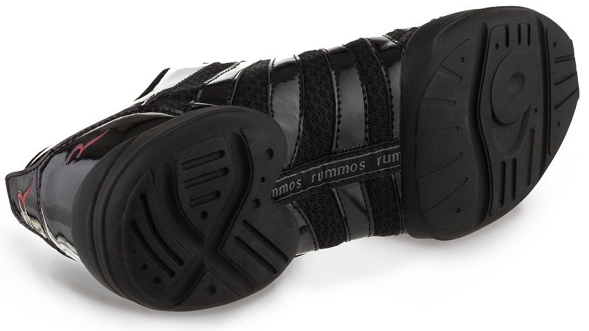 rumbos RS05 Black shoe sole with responsive cushioning and sleek design, perfect for performance and comfort.