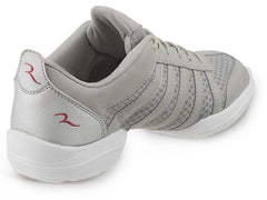 Rummos RS05 Silver/White sneakers, designed for comfort and flexibility, showcasing a sleek athletic style.