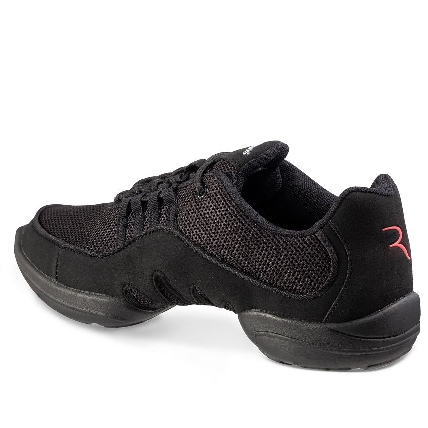 Rummos RS01 Black shoes featuring responsive cushioning, breathable mesh design, and sleek black style.